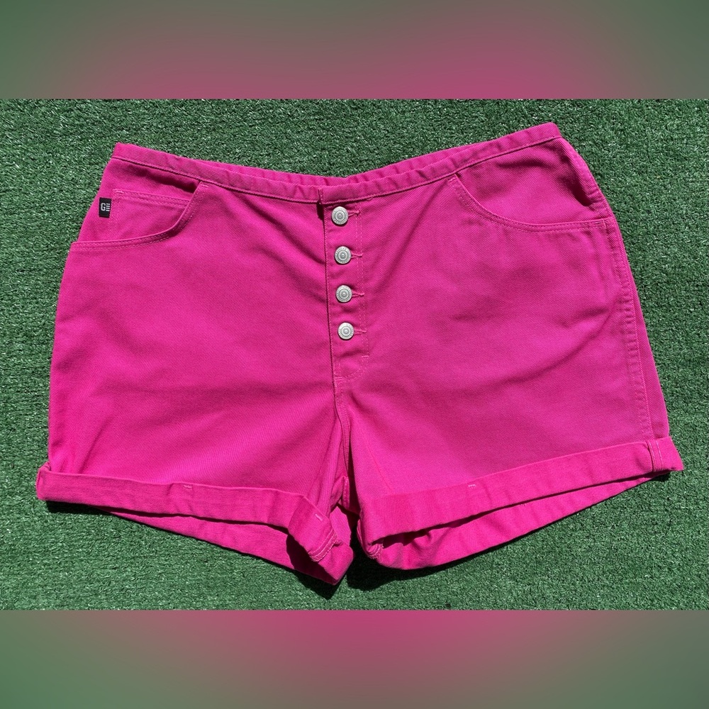Vintage 90’s Gitano Hot Pink Button Fly Denim Jean Shorts Women’s Size 34” Waist
